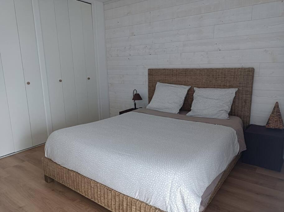 Face A La Mer Apartment แซ็ง-กาสต์-เลอ-กีโด ภายนอก รูปภาพ